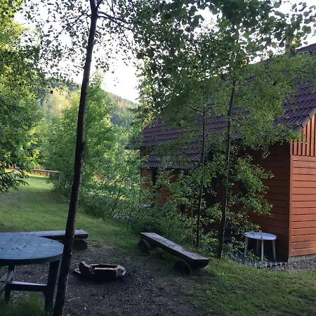 Marta 木屋 *